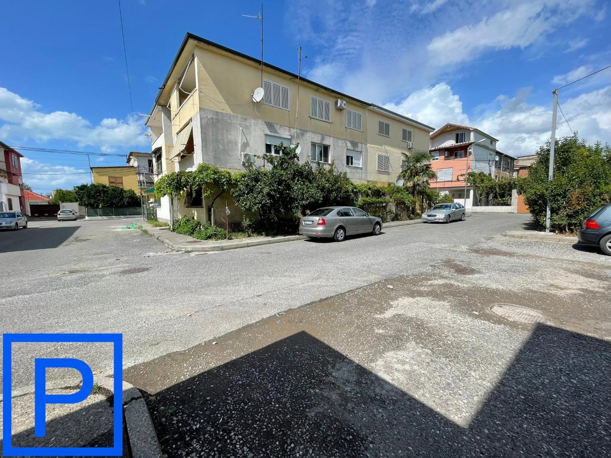 Leo'S Apartment Shkoder Exterior photo